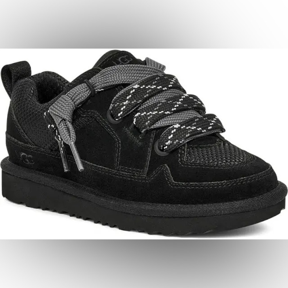 UGG Big Kid Black Sneakers Sz 5 NIB Introducing the new addition to the Lowmels